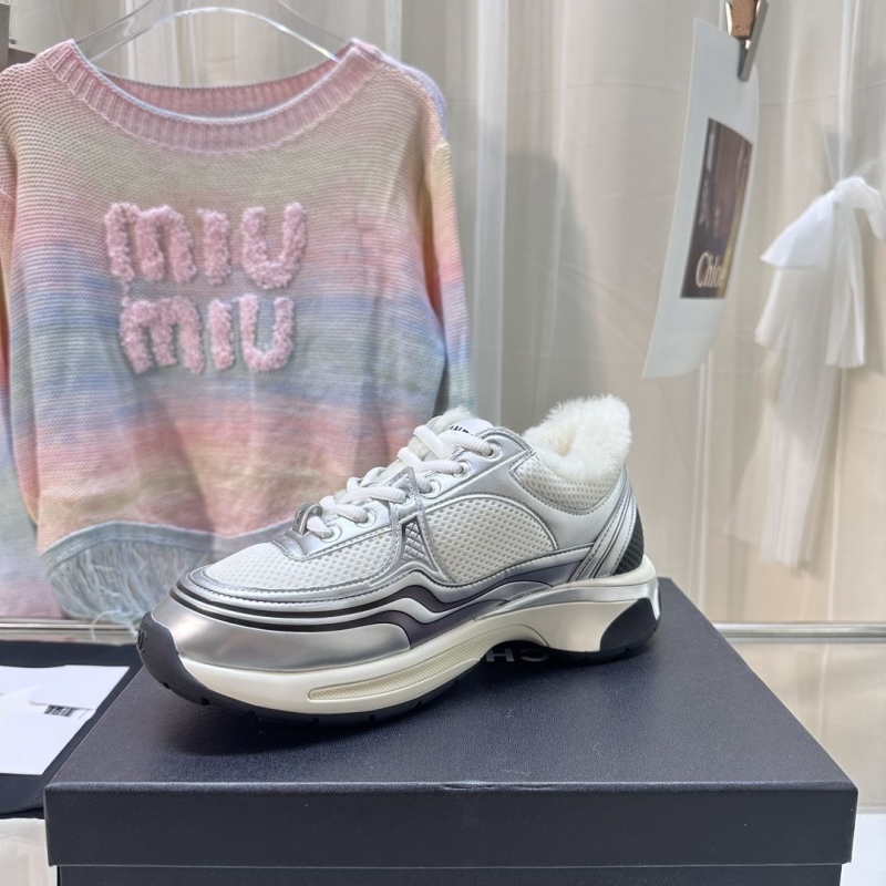Ch**el sport shoes